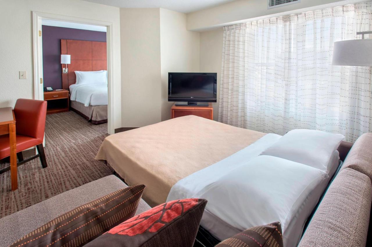 Hotel South Brunswick