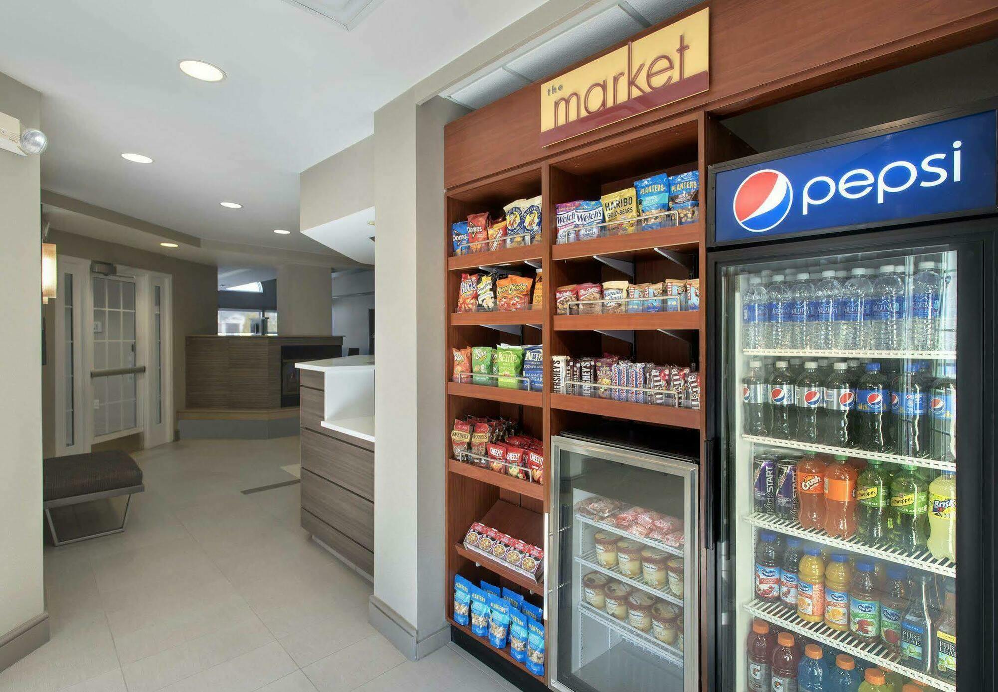 Hotel South Brunswick 3*